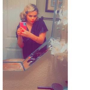 Meet your Posher, Catherine